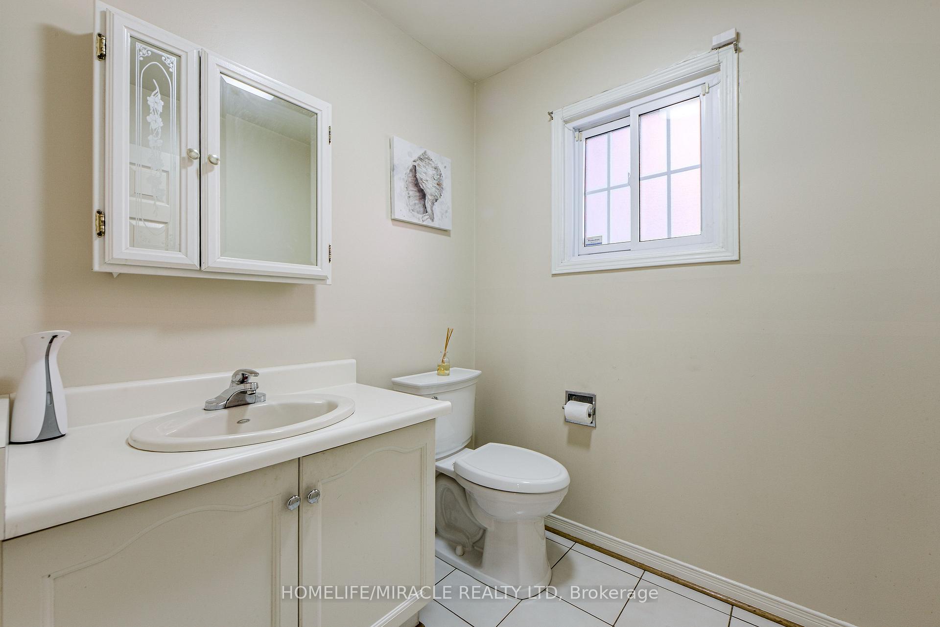 Photo 44 of 89 Woodlot Crescent, Etobicoke, West Humber-Clairville — HOMEH