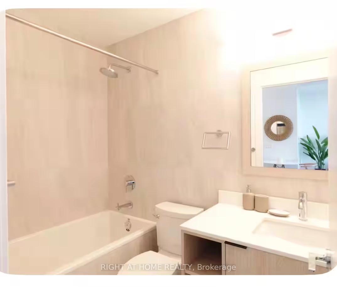 Photo 6 of Unit 1702, 1007 The Queensway, Etobicoke, Islington-City Centre West — HOMEH