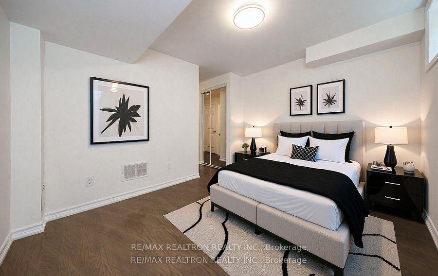 Photo 21 of 222 David Dunlap Circle, North York, Banbury-Don Mills — HOMEH
