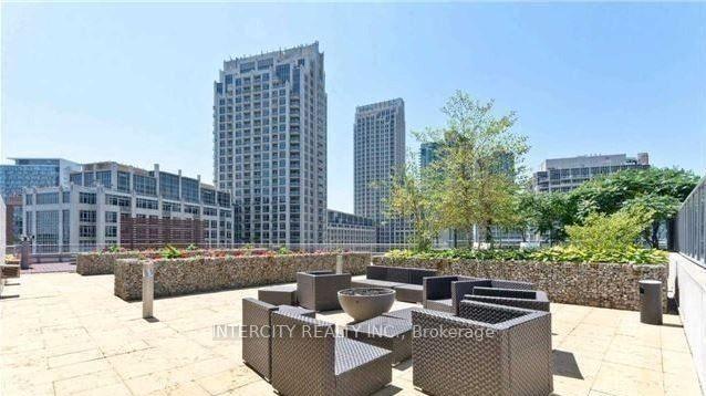Photo 14 of Unit 604, 15 Bruyeres Mews, Toronto, Niagara — HOMEH