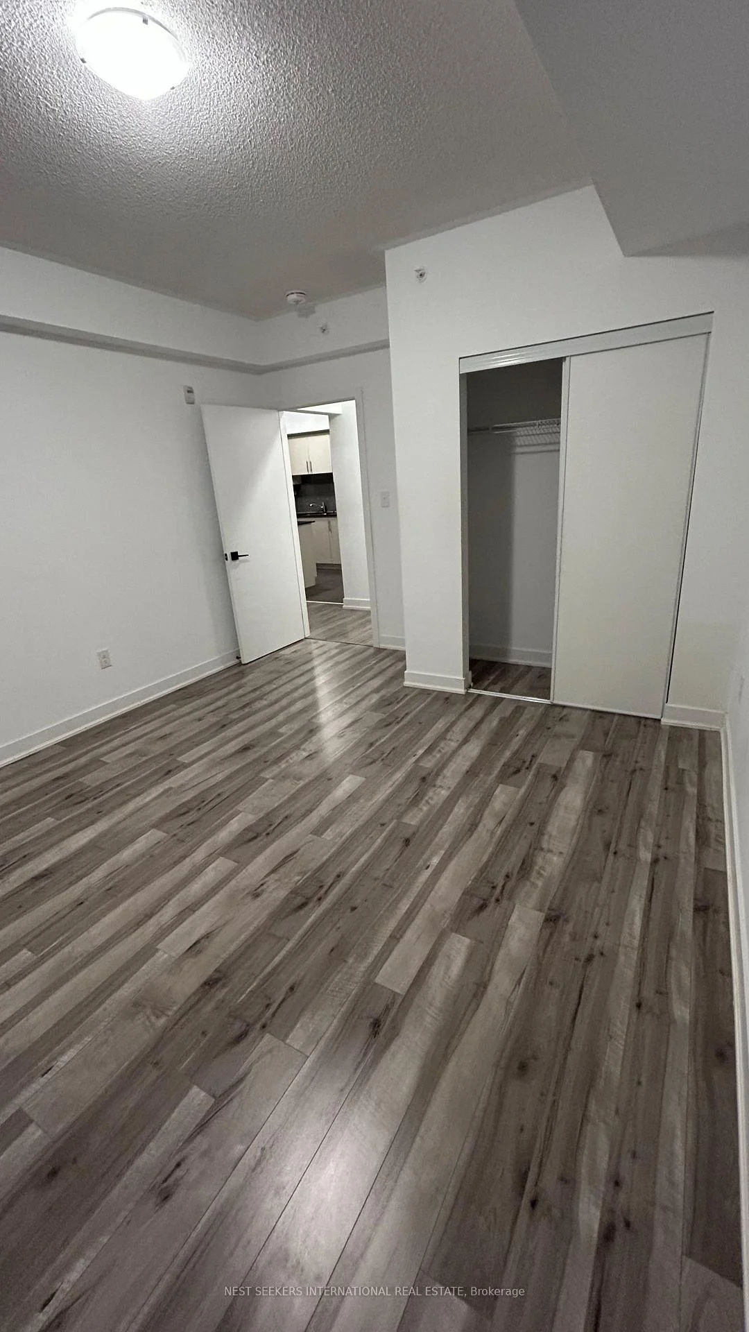 Photo 20 of Unit 304, 4 Spice Way, Barrie, Rural Barrie Southeast — HOMEH