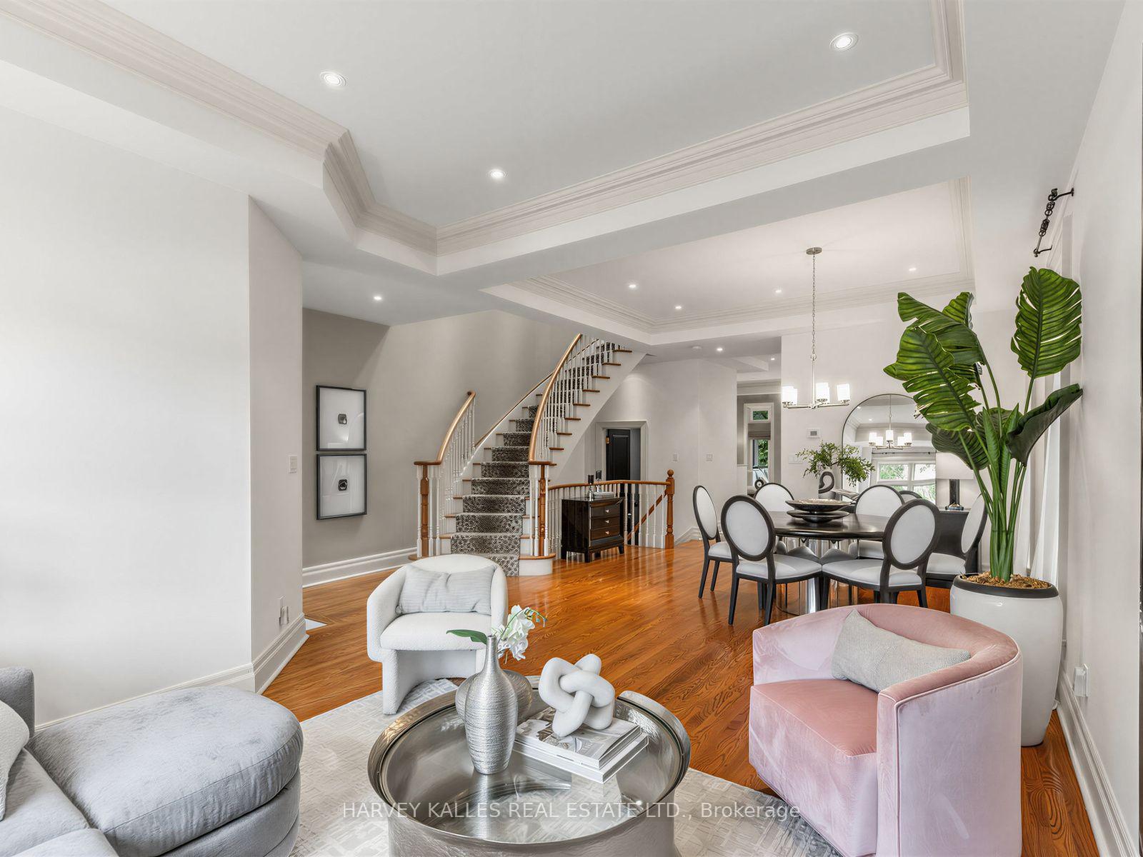 Photo 4 of 397 Brooke Avenue, Toronto, Bedford Park-Nortown — HOMEH