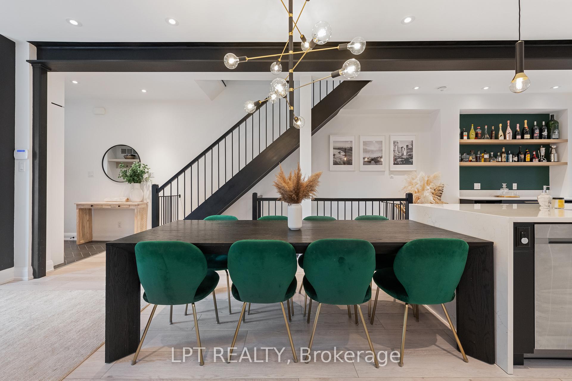 Photo 11 of 323 Booth Street, Ottawa, West Centre Town — HOMEH