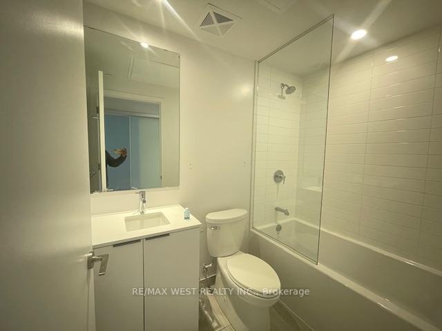 Photo 11 of Unit 910, 50 Power Street, Toronto, Moss Park — HOMEH