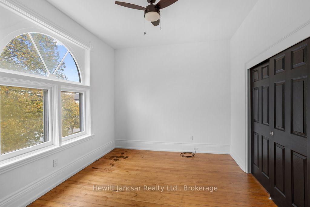Photo 9 of Unit 5, 33 Light Street, Woodstock, Woodstock - North — HOMEH