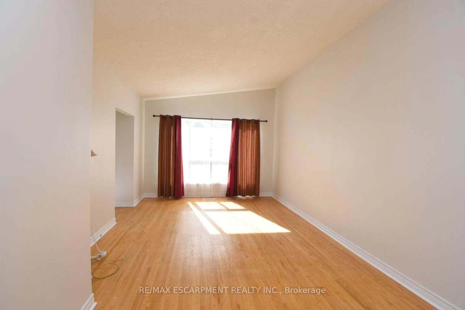 Photo 12 of 5 Ronaldshay Avenue, Hamilton, Greeningdon — HOMEH