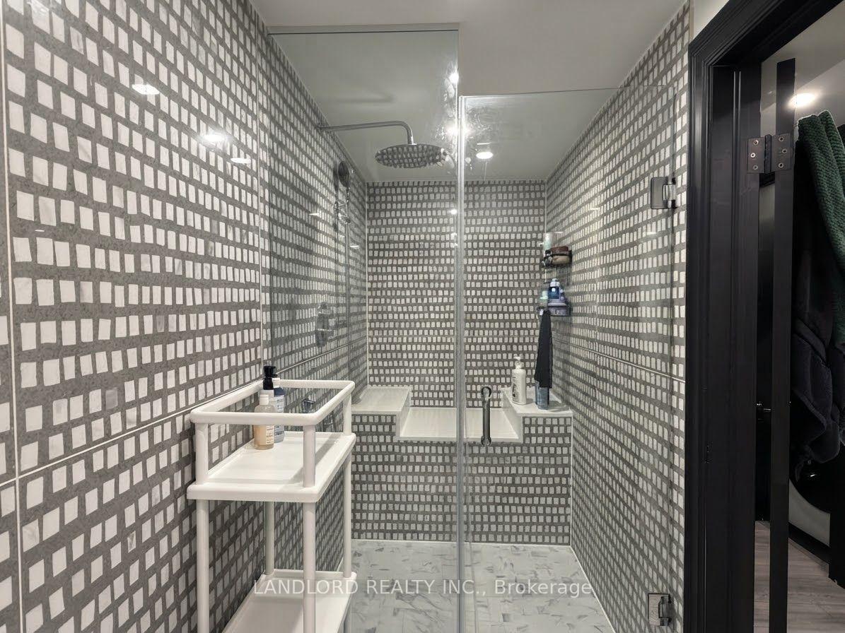 Photo 12 of Unit 4, 121 Sorauren Avenue, Toronto, Roncesvalles — HOMEH