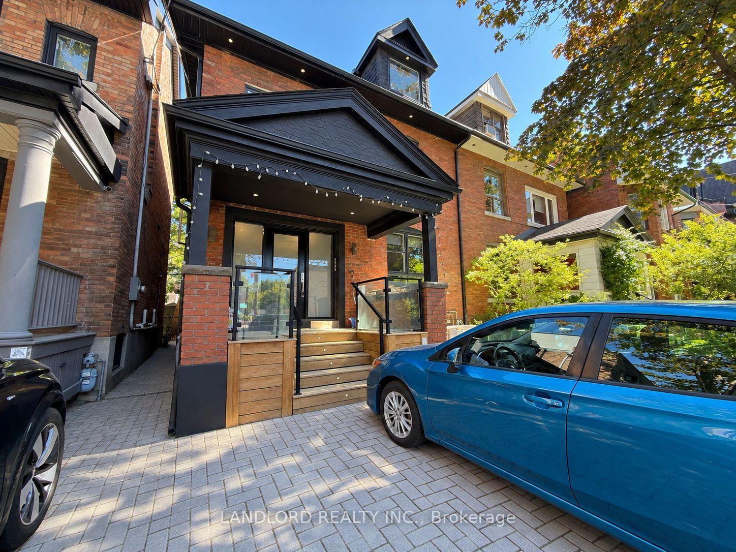 Photo 20 of Unit 4, 121 Sorauren Avenue, Toronto, Roncesvalles — HOMEH