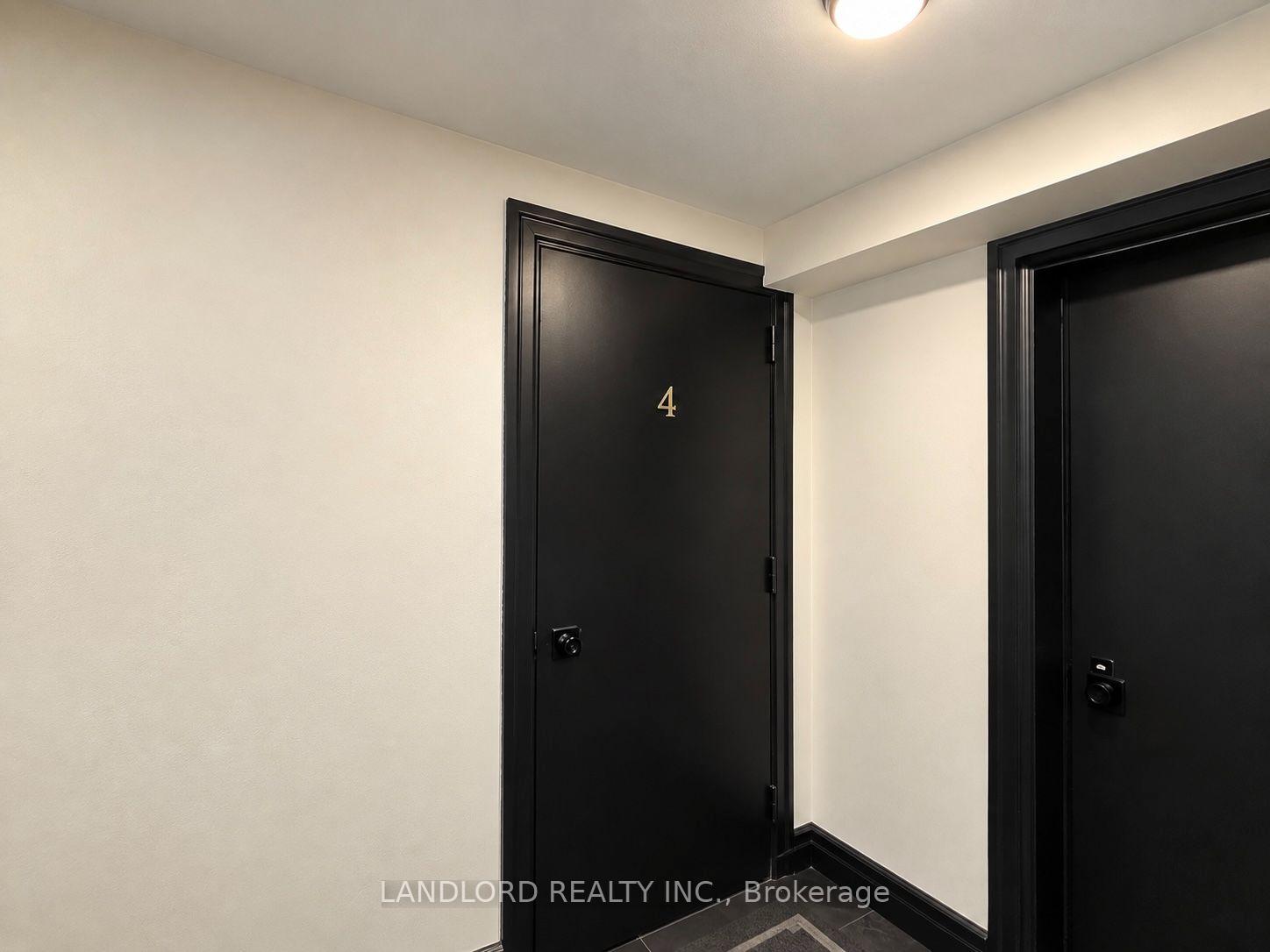 Photo 21 of Unit 4, 121 Sorauren Avenue, Toronto, Roncesvalles — HOMEH