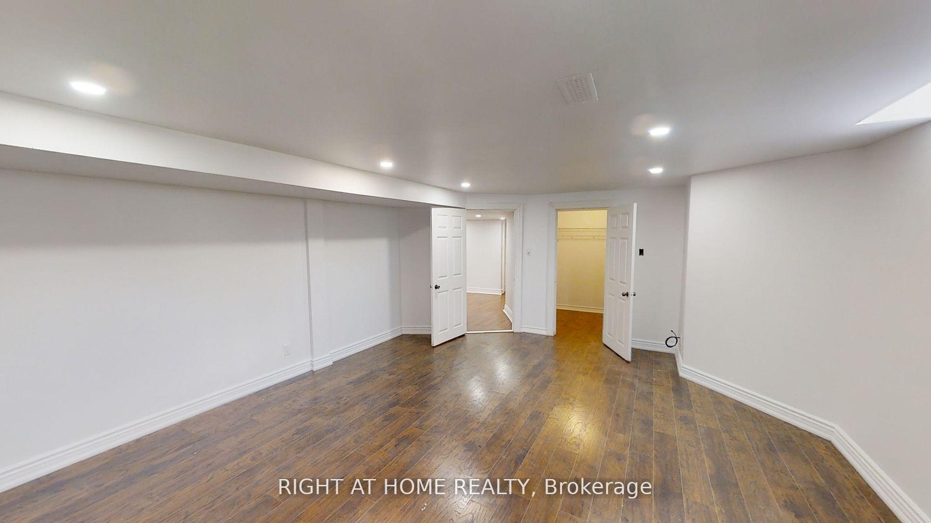 Photo 8 of 31 Northgate Crescent E, Richmond Hill, Bayview Hill — HOMEH