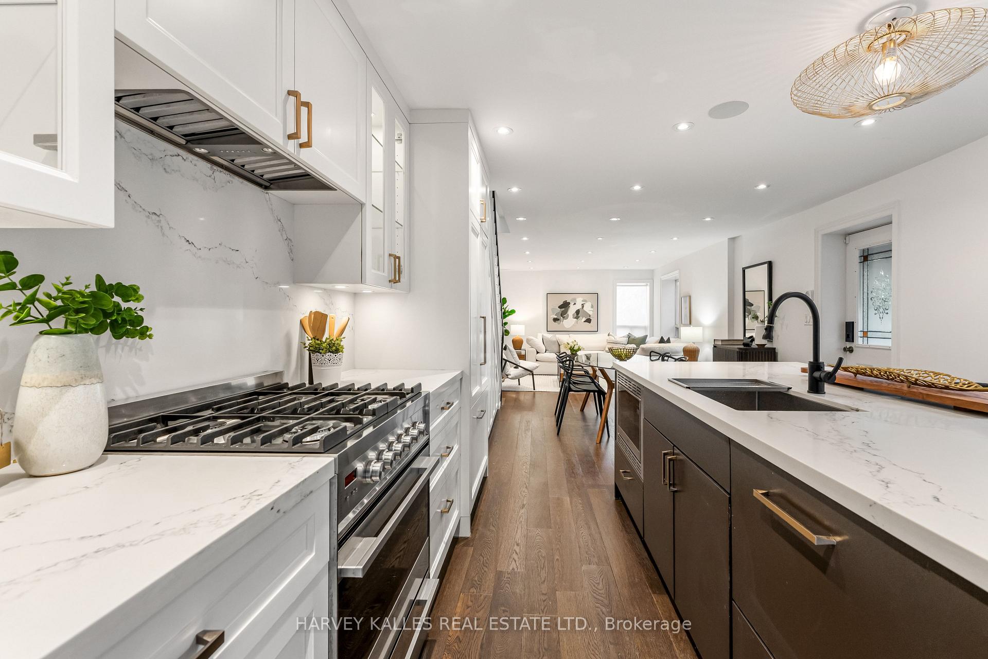 Photo 11 of 15 Markham Street, Toronto, Trinity-Bellwoods — HOMEH