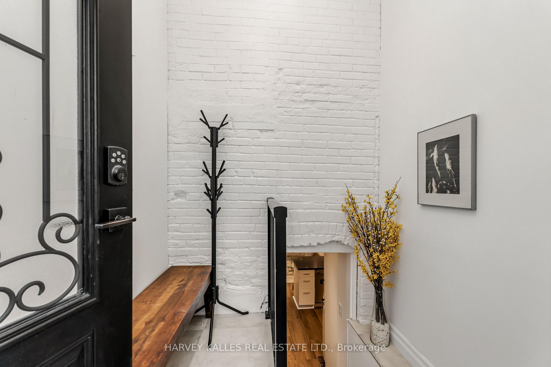 Photo 31 of 15 Markham Street, Toronto, Trinity-Bellwoods — HOMEH