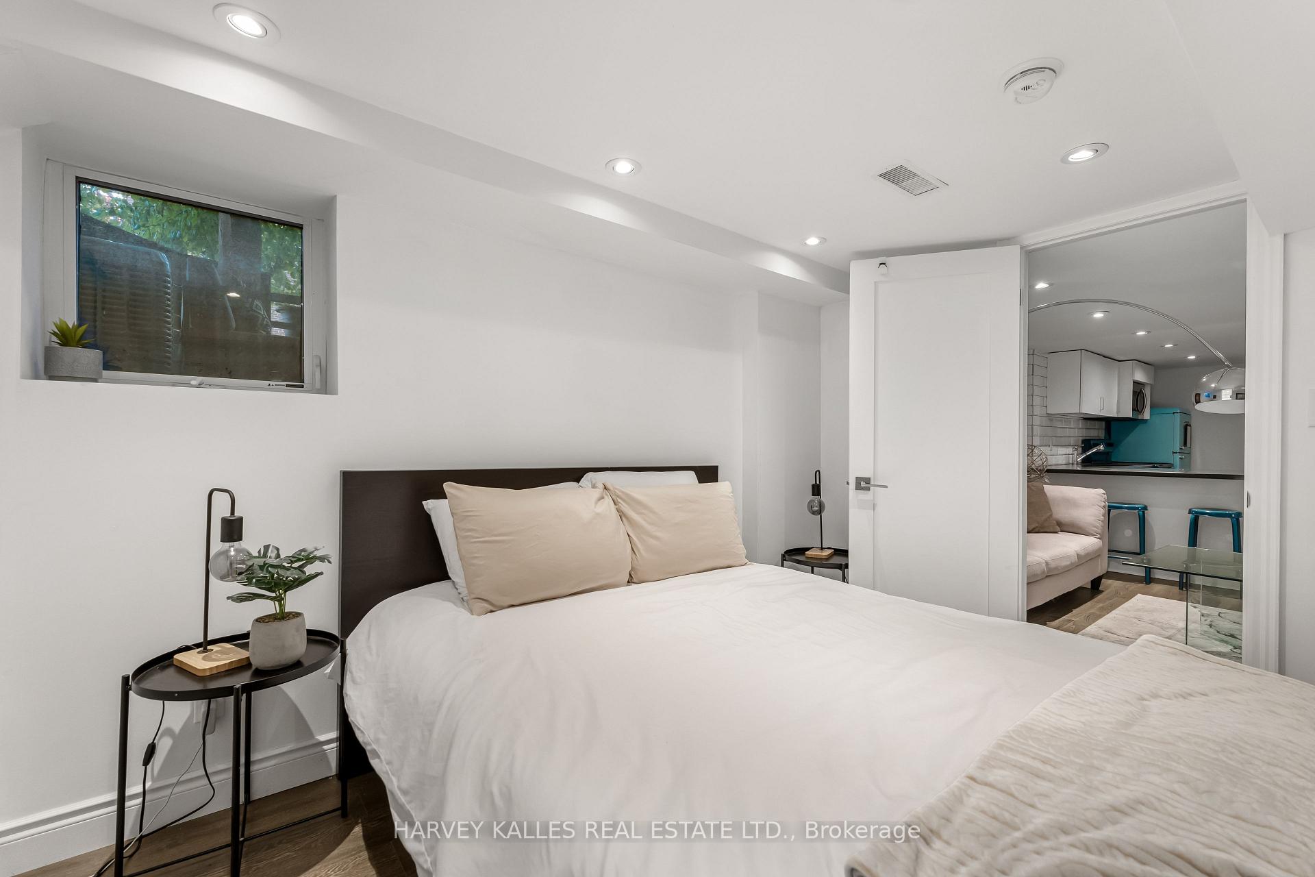 Photo 38 of 15 Markham Street, Toronto, Trinity-Bellwoods — HOMEH