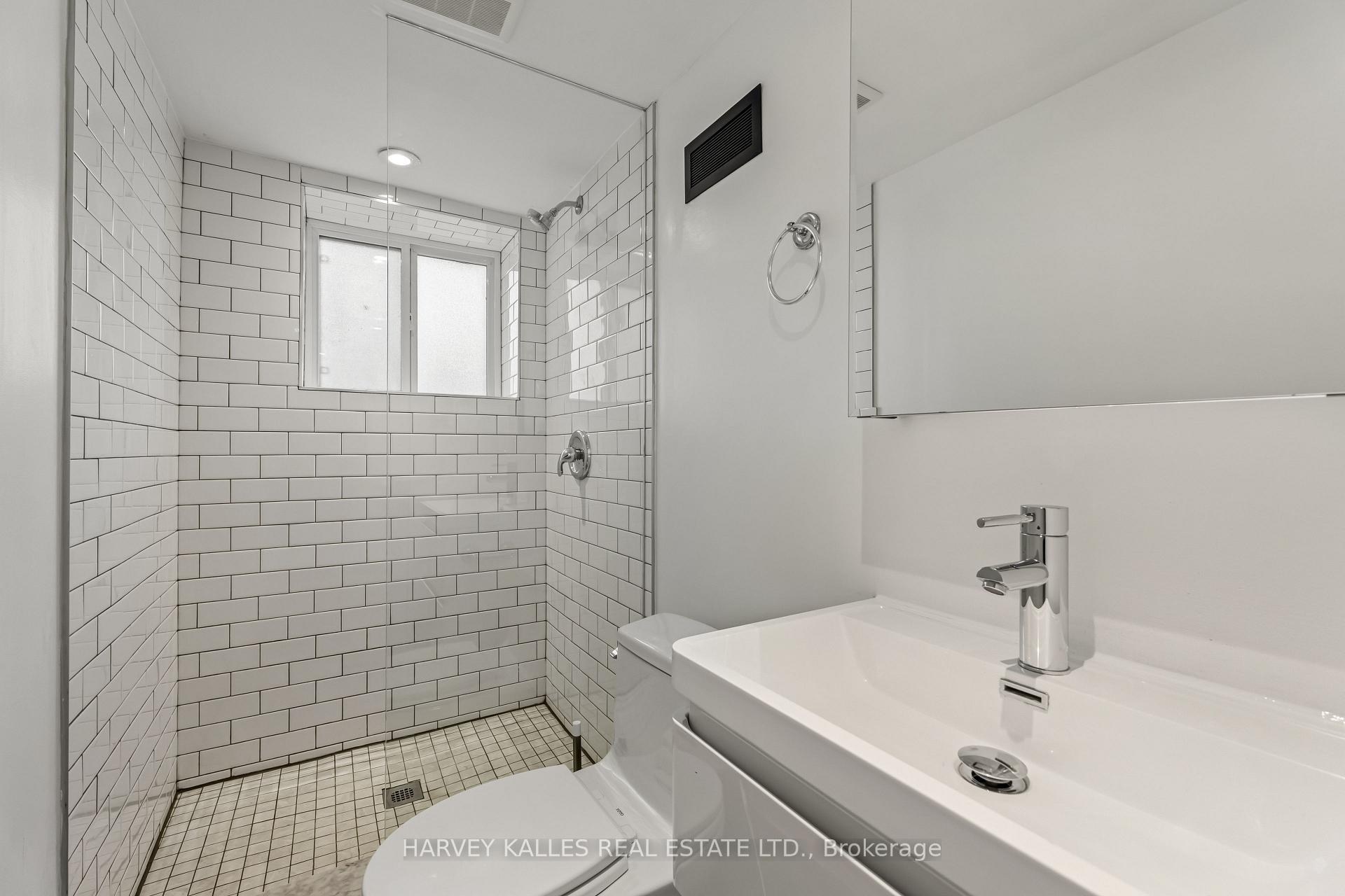 Photo 40 of 15 Markham Street, Toronto, Trinity-Bellwoods — HOMEH