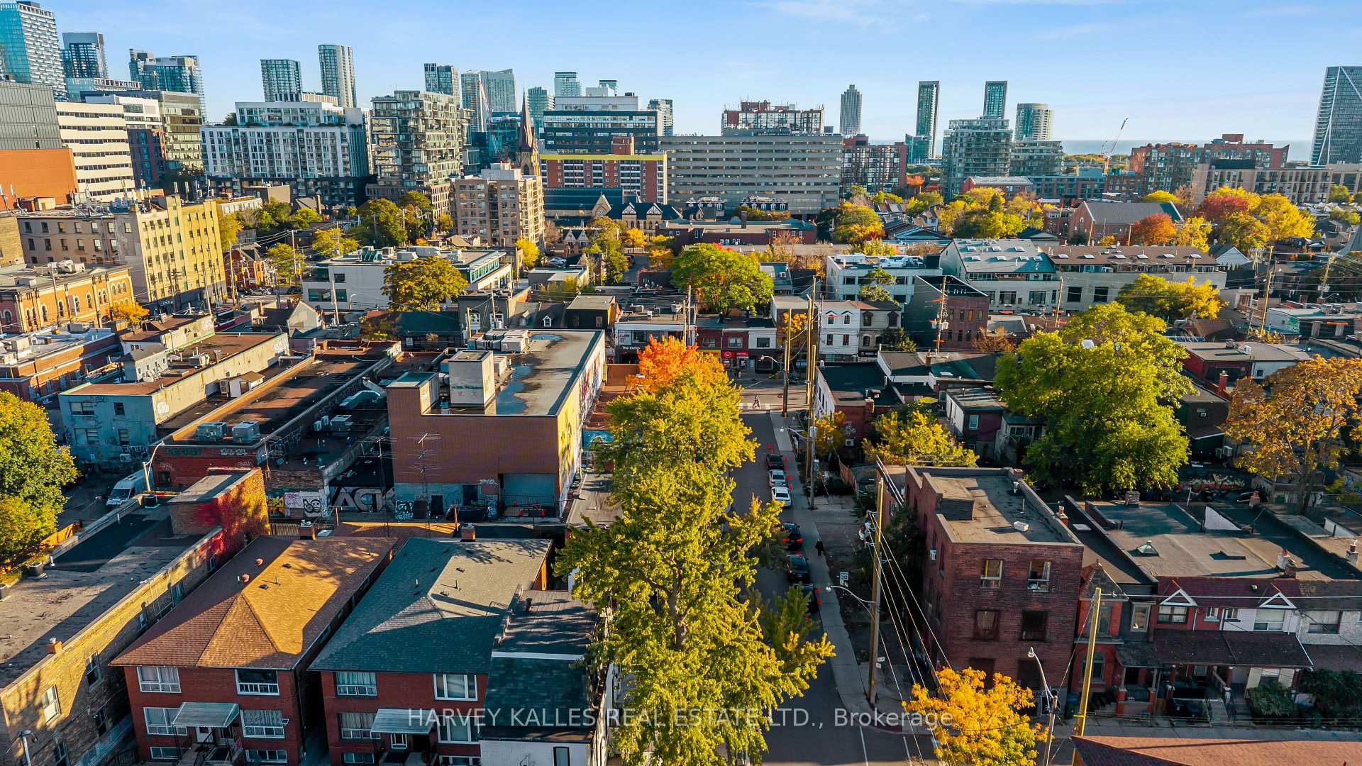 Photo 48 of 15 Markham Street, Toronto, Trinity-Bellwoods — HOMEH