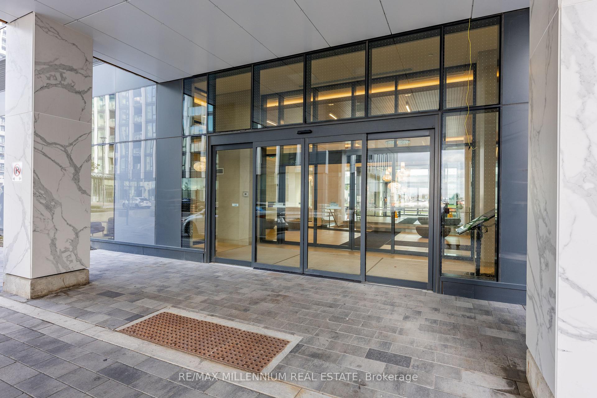 Photo 2 of Unit 2310, 8960 Jane Street, Vaughan, Concord — HOMEH