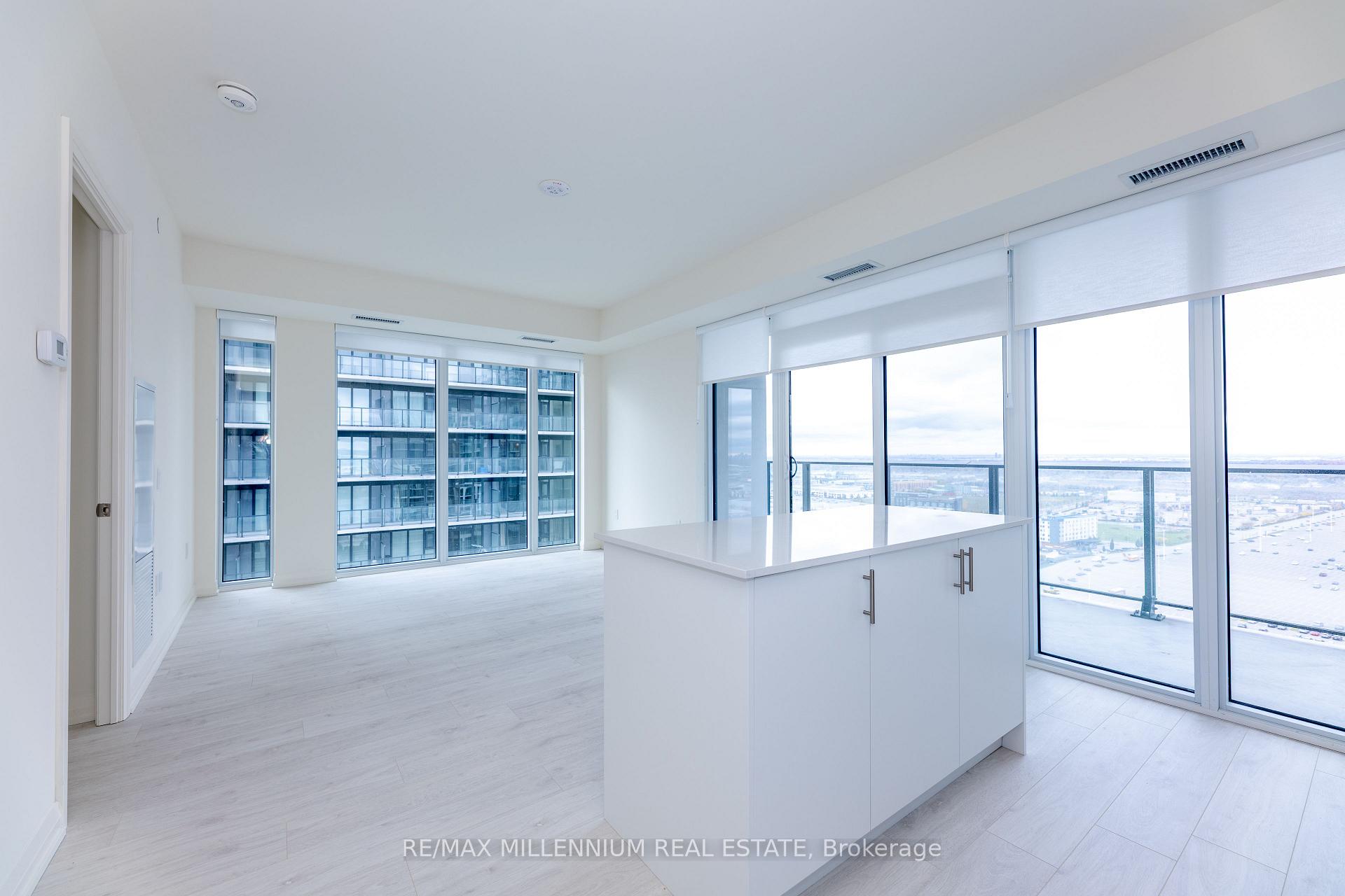 Photo 9 of Unit 2310, 8960 Jane Street, Vaughan, Concord — HOMEH