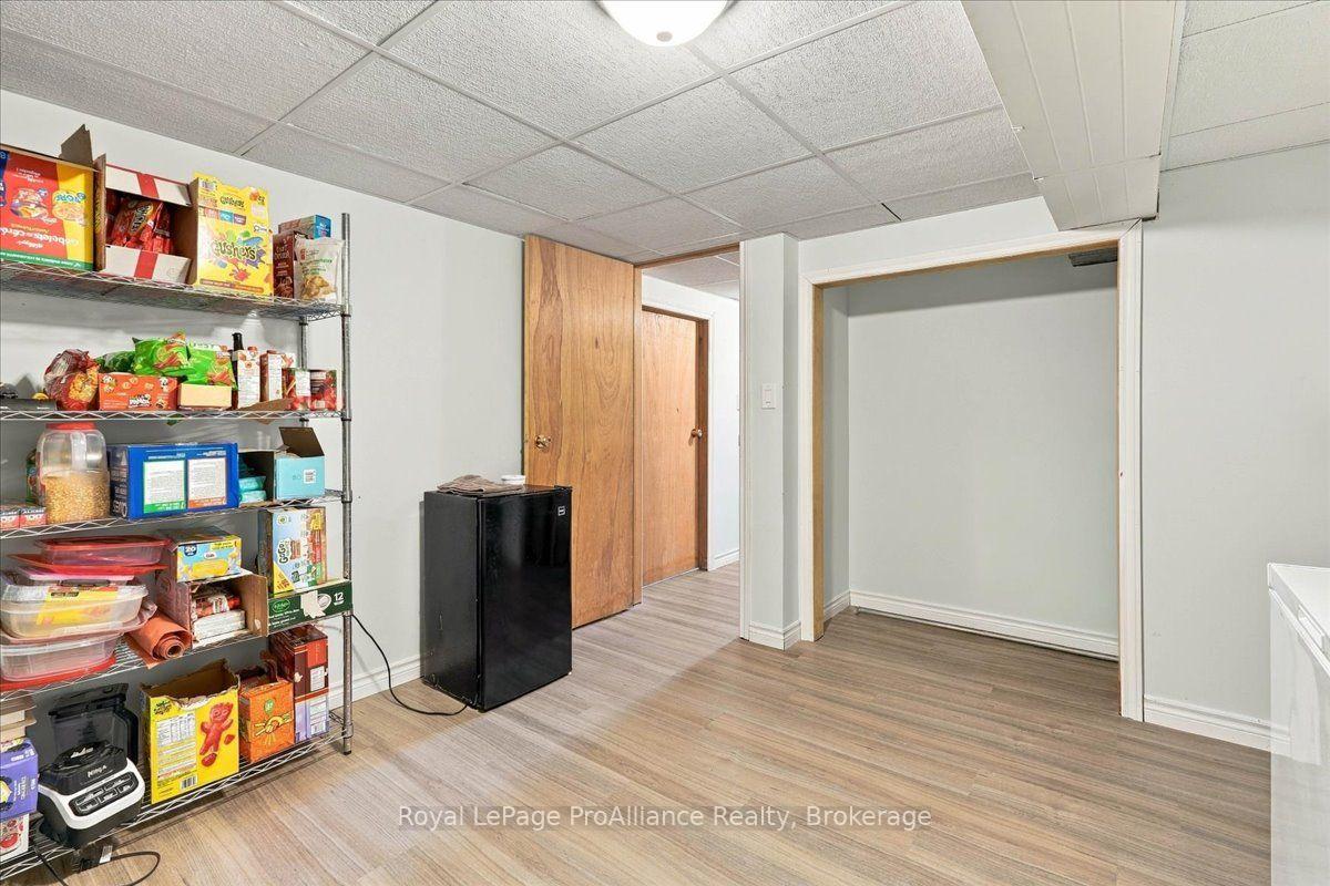 Photo 27 of 25 Ashley Street, Belleville, Thurlow Ward — HOMEH