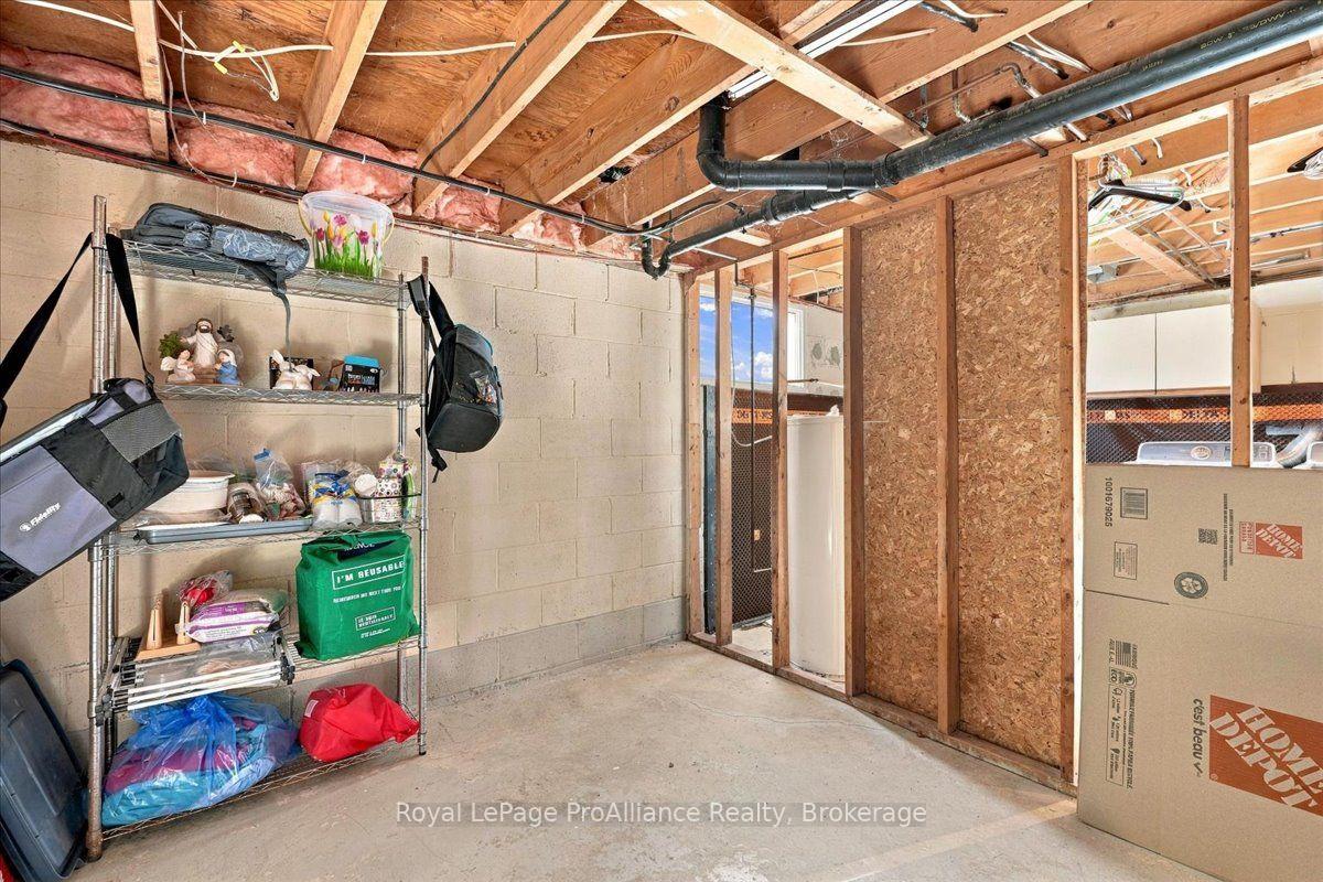 Photo 28 of 25 Ashley Street, Belleville, Thurlow Ward — HOMEH