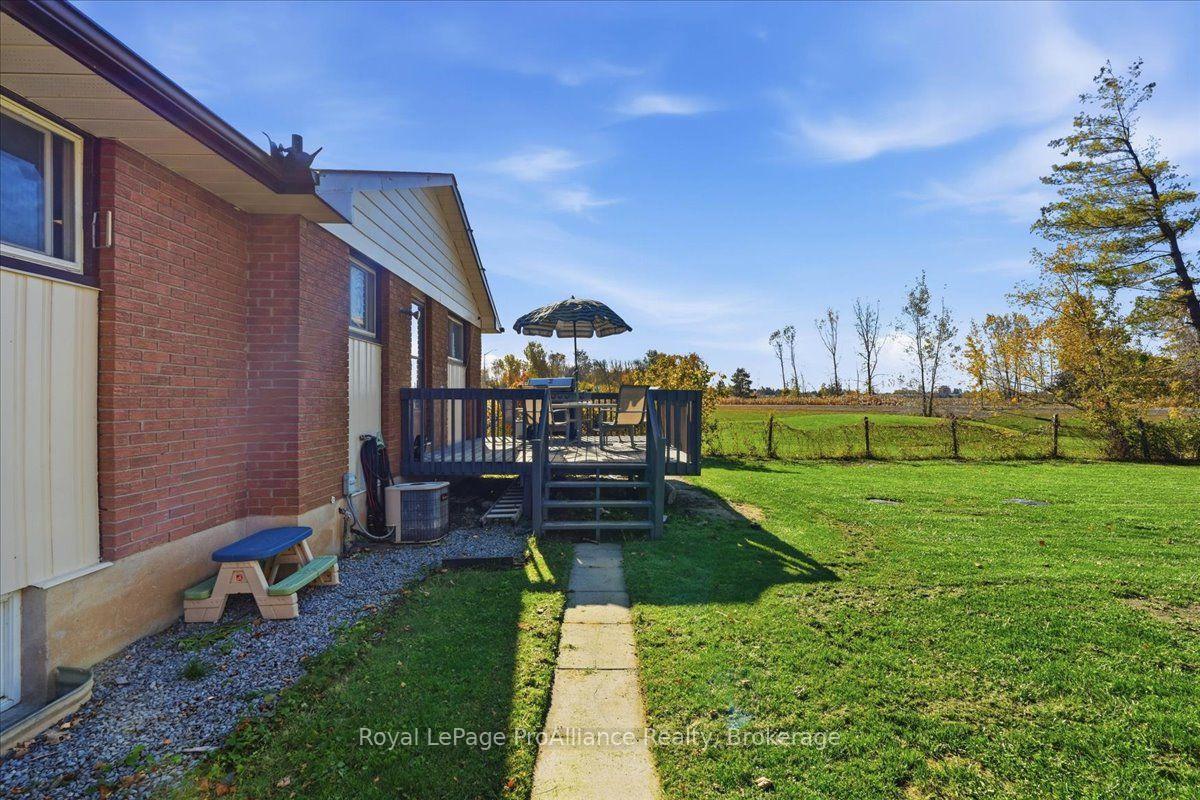 Photo 34 of 25 Ashley Street, Belleville, Thurlow Ward — HOMEH