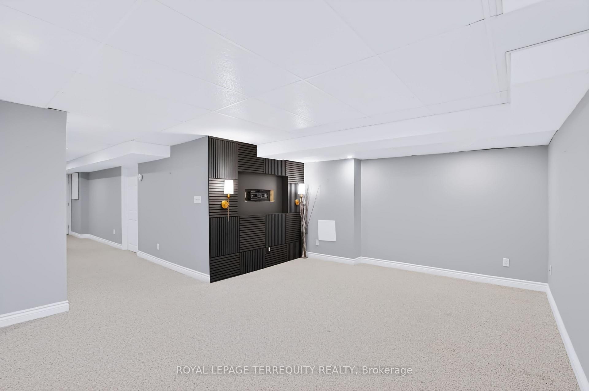 Photo 16 of Unit 19, 253 Sprucewood Crescent W, Clarington, Bowmanville — HOMEH