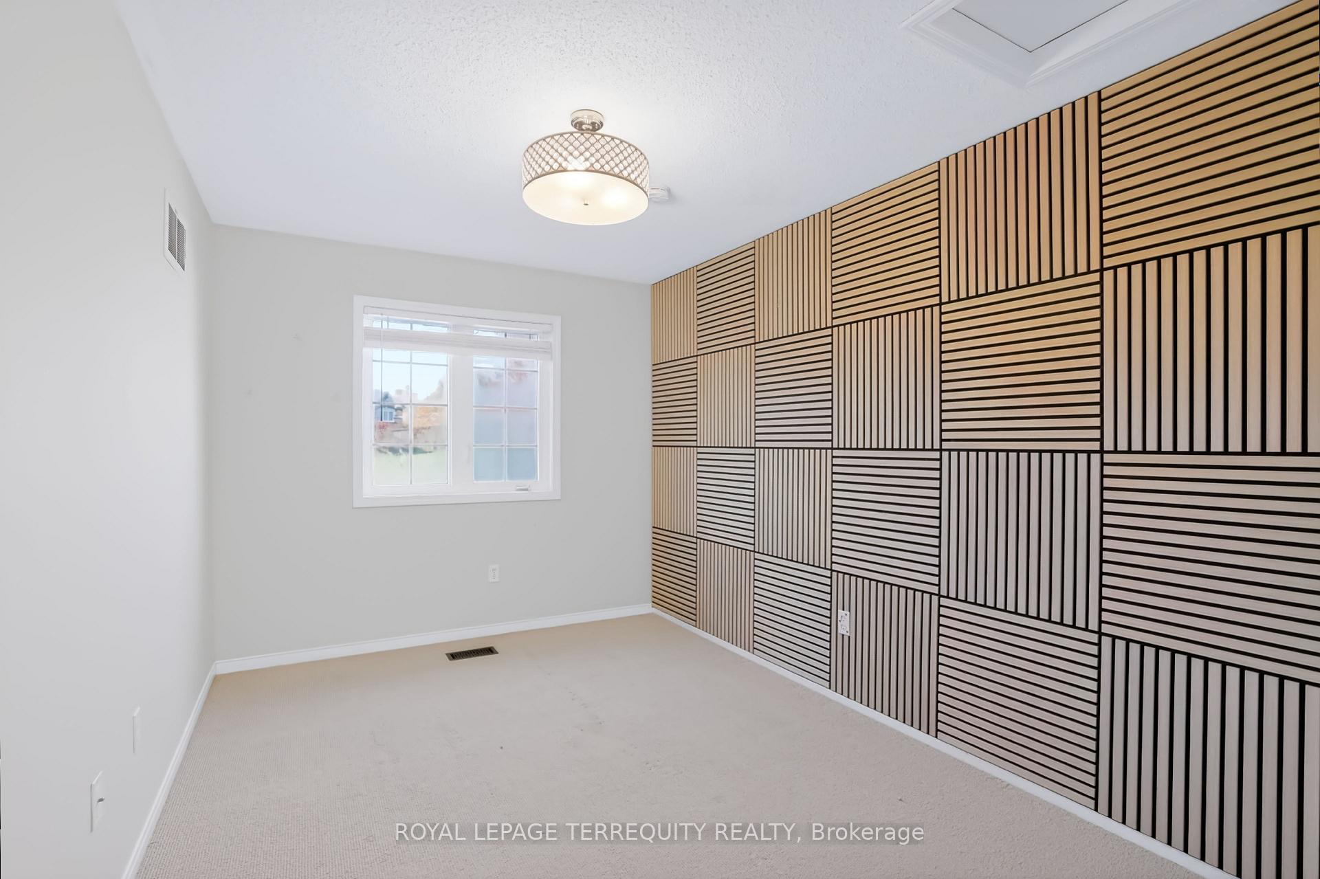 Photo 29 of Unit 19, 253 Sprucewood Crescent W, Clarington, Bowmanville — HOMEH