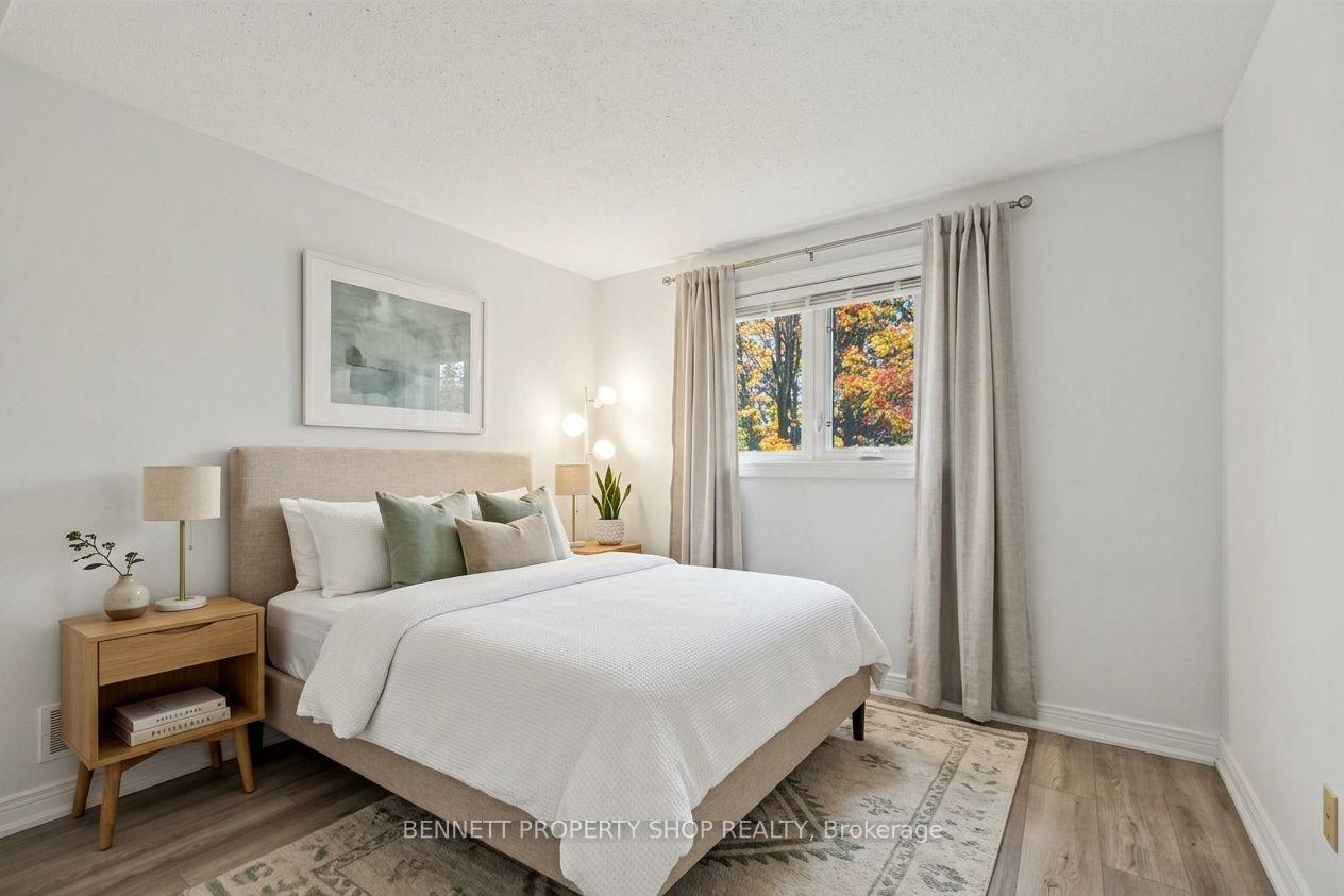 Photo 14 of 1442 Eastcliffe Way, Ottawa, Pineview — HOMEH