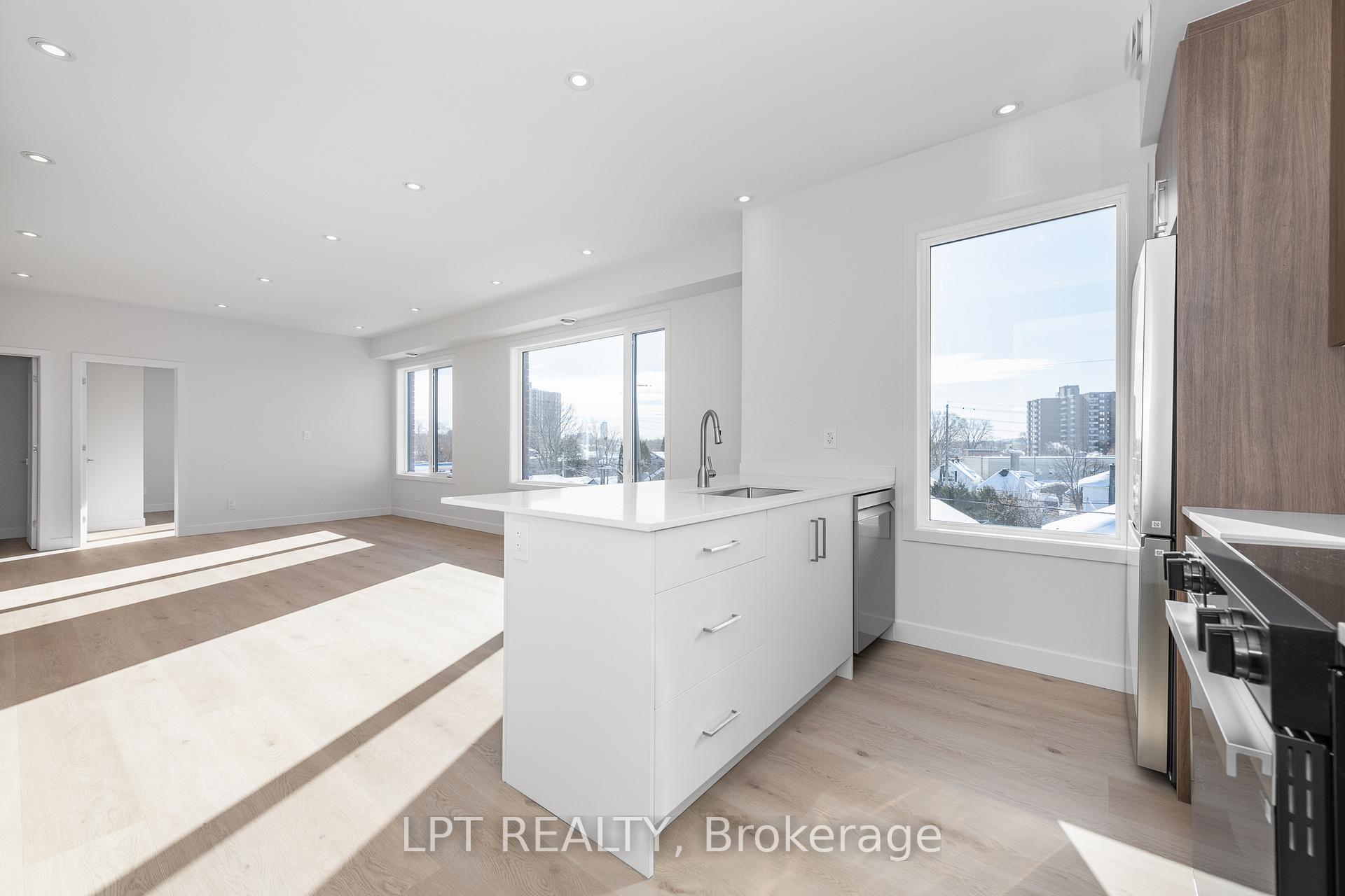 Photo 2 of Unit 9, 319 Shakespeare Street, Ottawa, Vanier — HOMEH