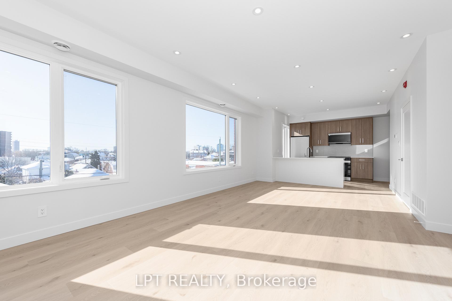 Photo 10 of Unit 9, 319 Shakespeare Street, Ottawa, Vanier — HOMEH