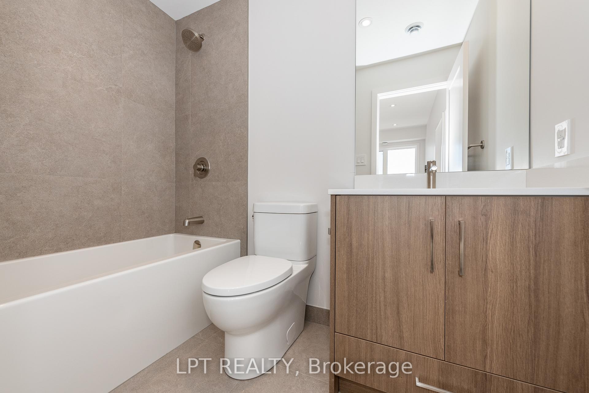 Photo 13 of Unit 9, 319 Shakespeare Street, Ottawa, Vanier — HOMEH
