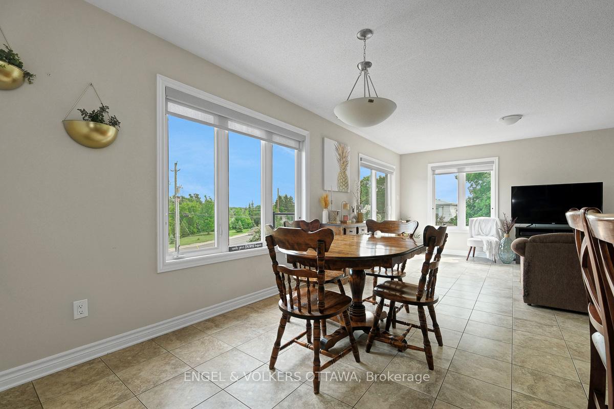 Photo 13 of Unit 202, 38 Charles Street, North Stormont, North Stormont (Finch) Twp — HOMEH
