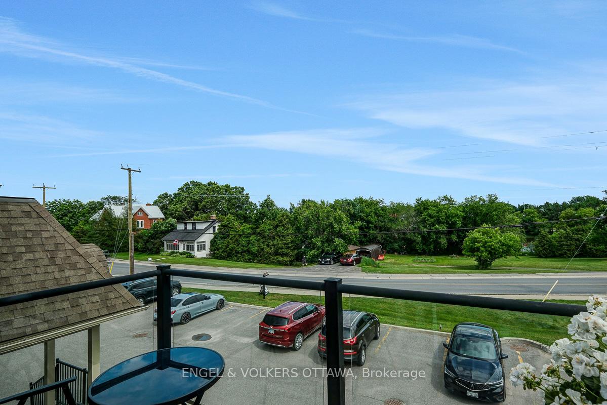 Photo 23 of Unit 202, 38 Charles Street, North Stormont, North Stormont (Finch) Twp — HOMEH