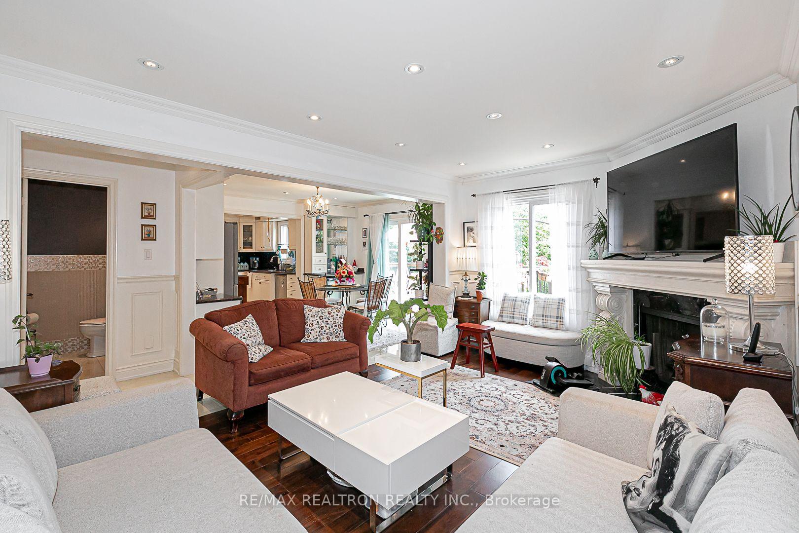 Photo 15 of 9 Hyde Park Drive, Richmond Hill, Doncrest — HOMEH