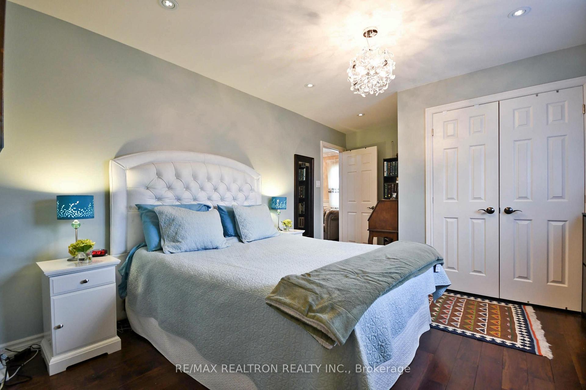 Photo 21 of 9 Hyde Park Drive, Richmond Hill, Doncrest — HOMEH