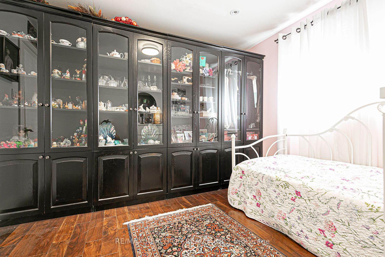 Photo 27 of 9 Hyde Park Drive, Richmond Hill, Doncrest — HOMEH
