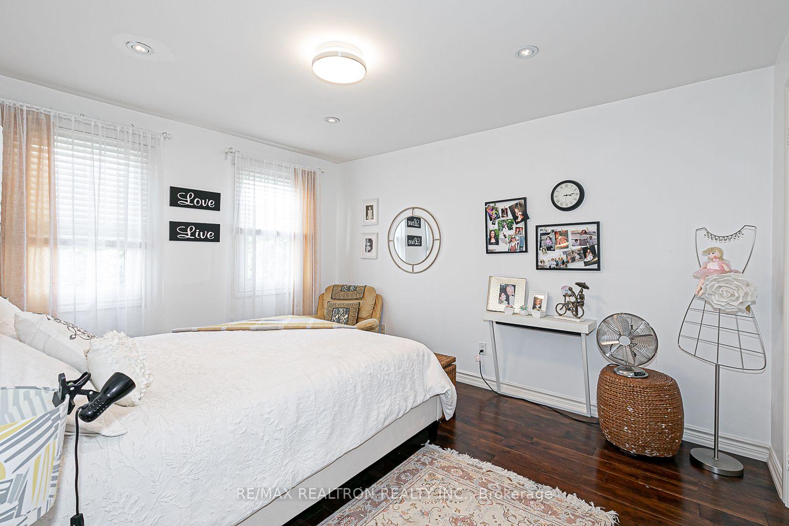 Photo 37 of 9 Hyde Park Drive, Richmond Hill, Doncrest — HOMEH