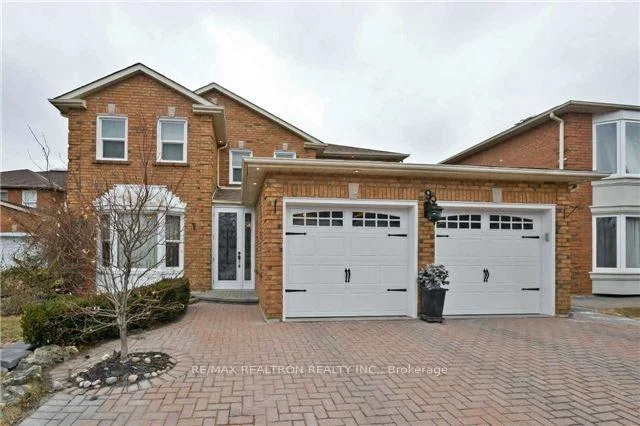Photo 1 of 9 Hyde Park Drive, Richmond Hill, Doncrest — HOMEH