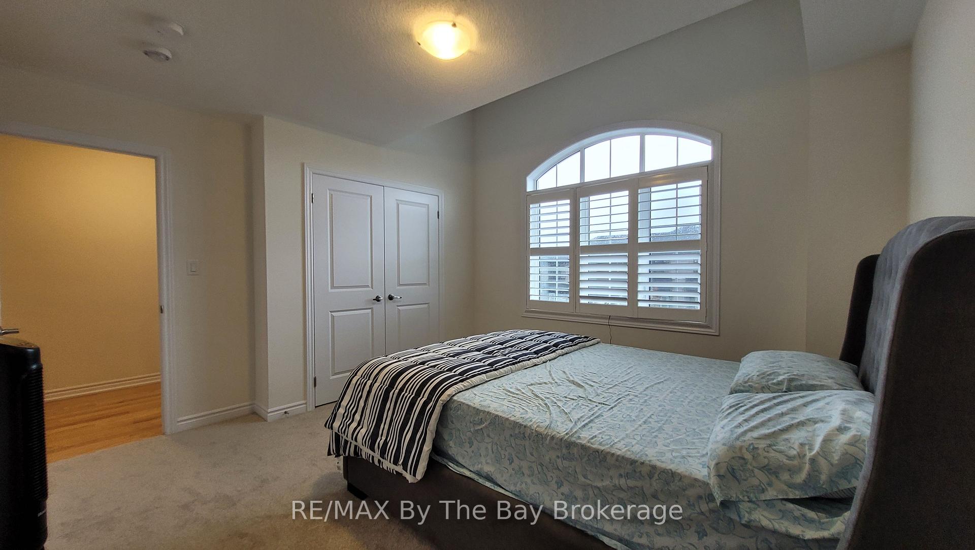 Photo 28 of 32 Rosanne Circle, Wasaga Beach — HOMEH
