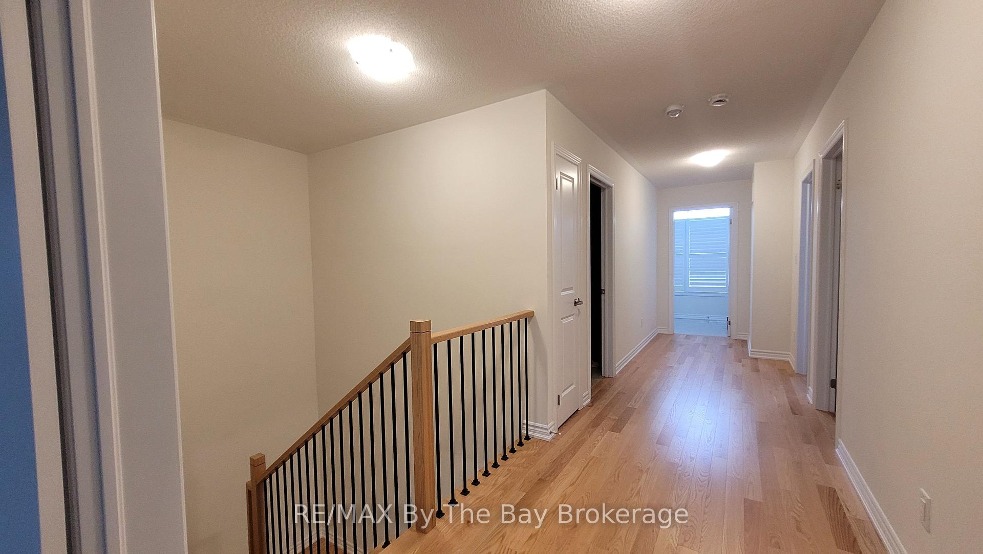 Photo 31 of 32 Rosanne Circle, Wasaga Beach — HOMEH