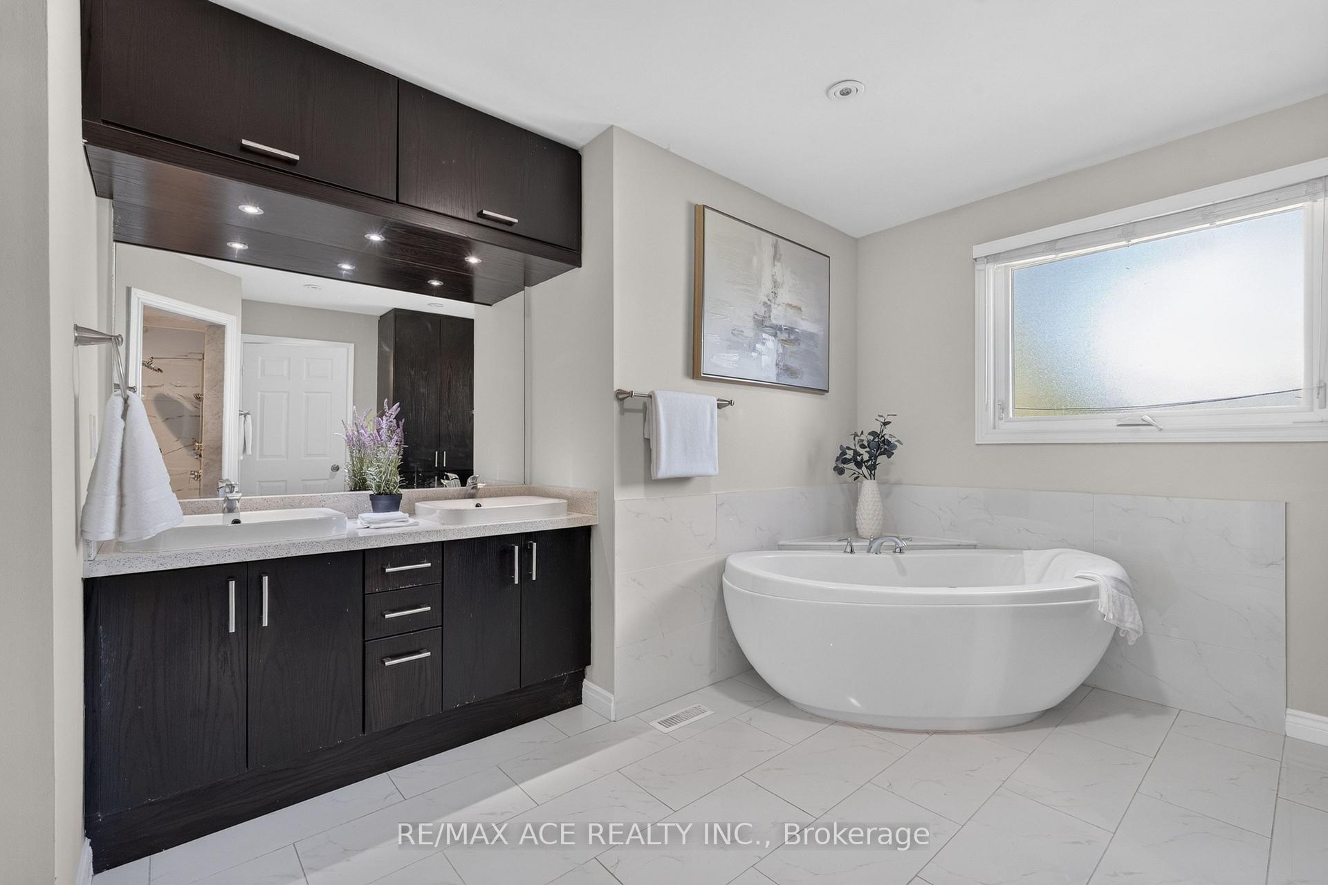 Photo 29 of 1690 Major Oaks Road, Pickering, Brock Ridge — HOMEH