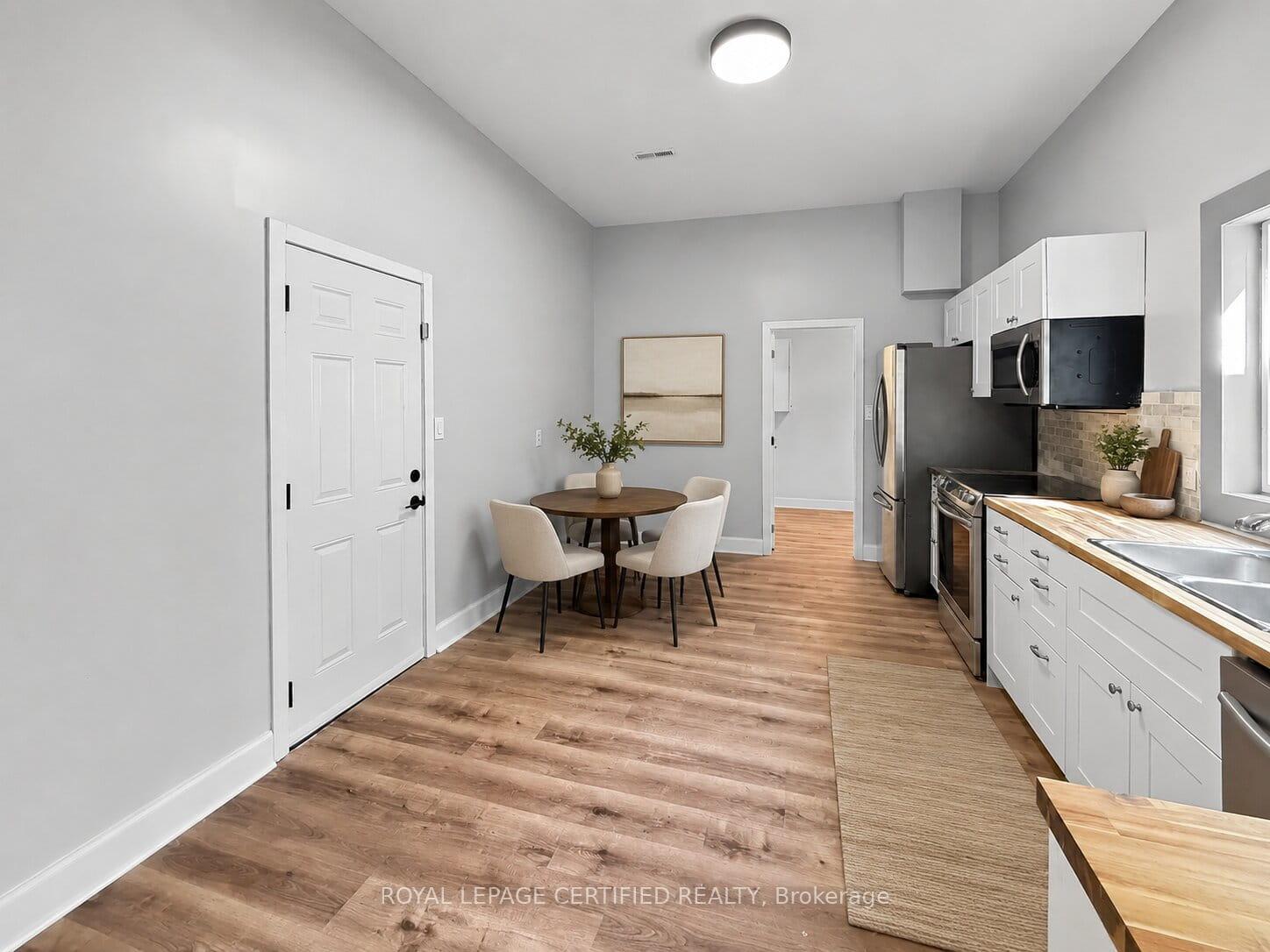 Photo 16 of 176 Emerald Street N, Hamilton, Landsdale — HOMEH