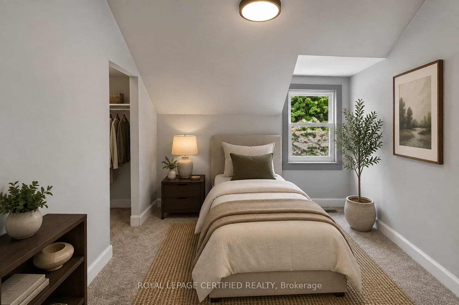 Photo 25 of 176 Emerald Street N, Hamilton, Landsdale — HOMEH