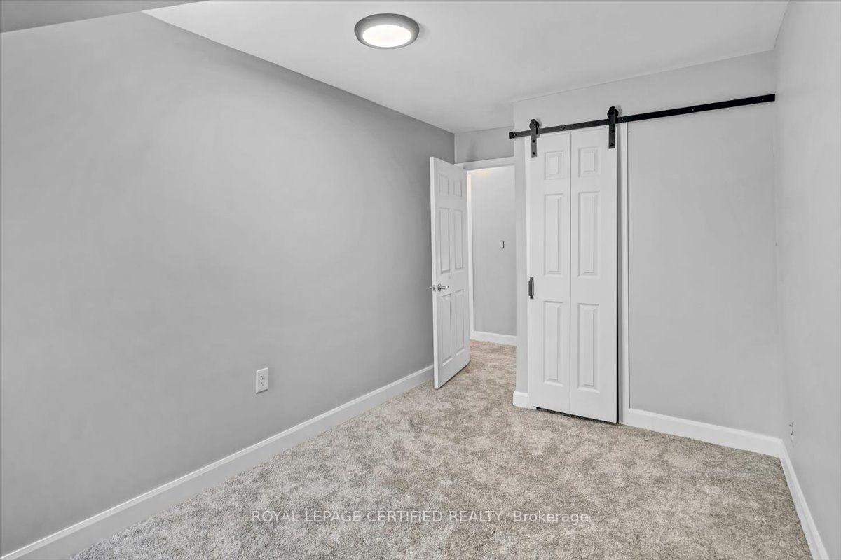 Photo 28 of 176 Emerald Street N, Hamilton, Landsdale — HOMEH