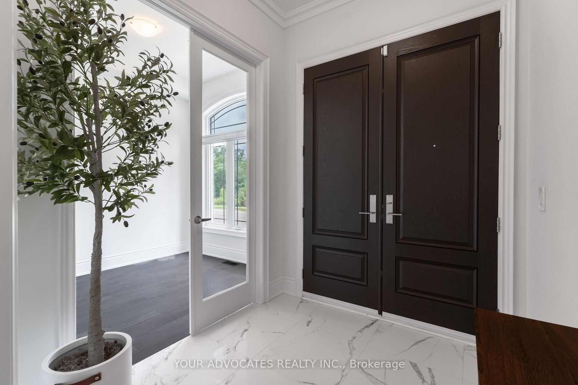 Photo 5 of 1390 Queens Plate Road, Oakville, Glen Abbey — HOMEH