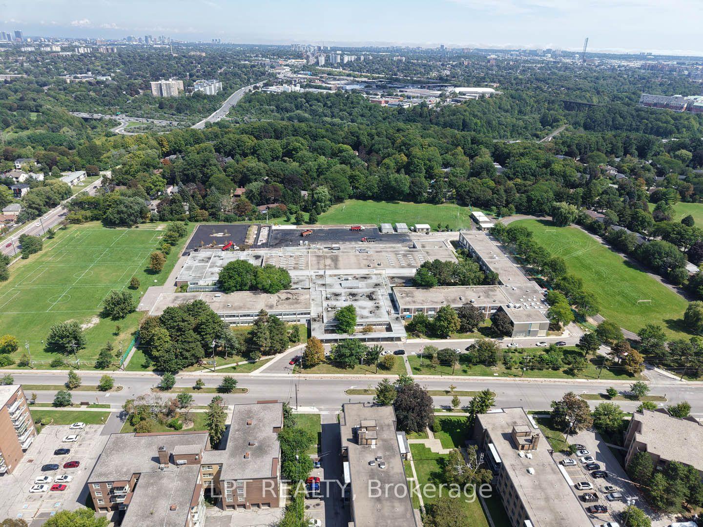 Photo 50 of Unit 536, 20 O'Neill Road, North York, Banbury-Don Mills — HOMEH