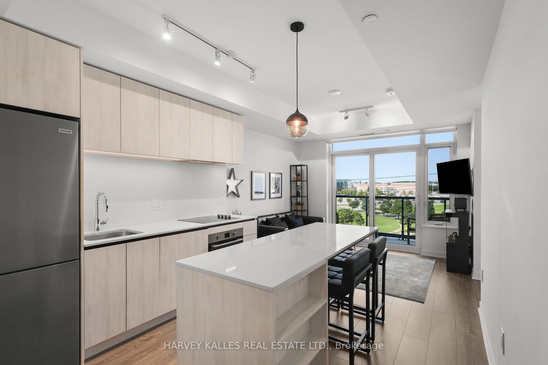 Photo of Unit 609, 2495 Eglinton Avenue W