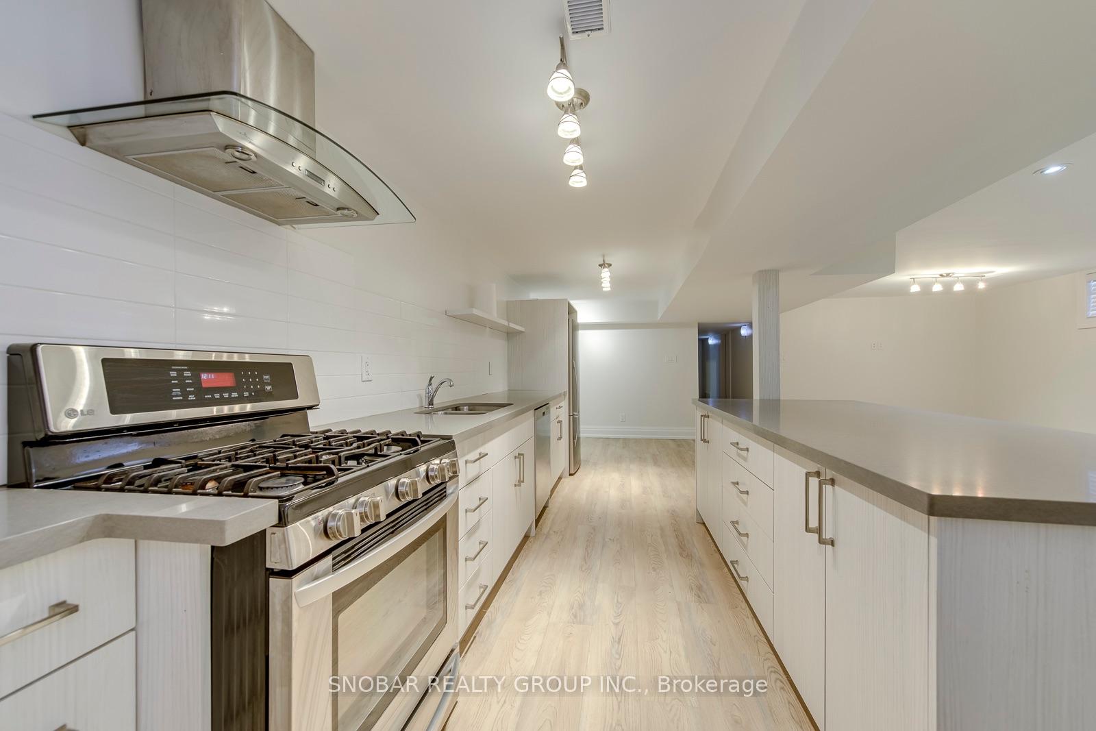 Photo 29 of 48 Griggsden Avenue, Etobicoke, Humber Heights — HOMEH