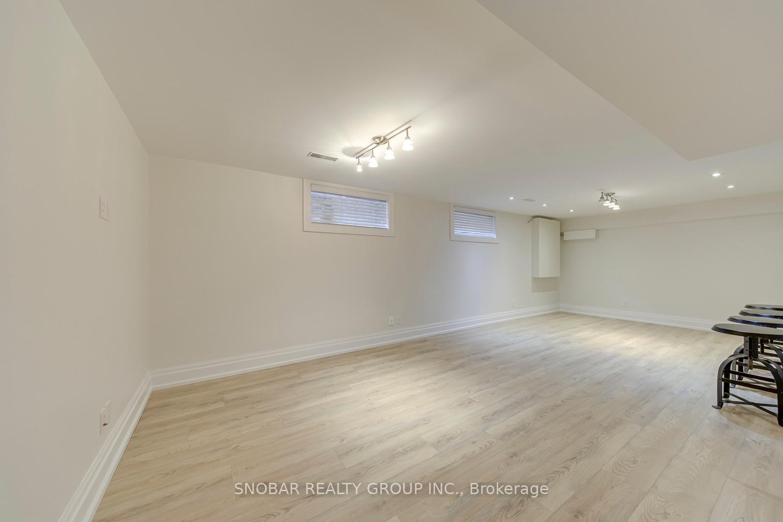 Photo 30 of 48 Griggsden Avenue, Etobicoke, Humber Heights — HOMEH