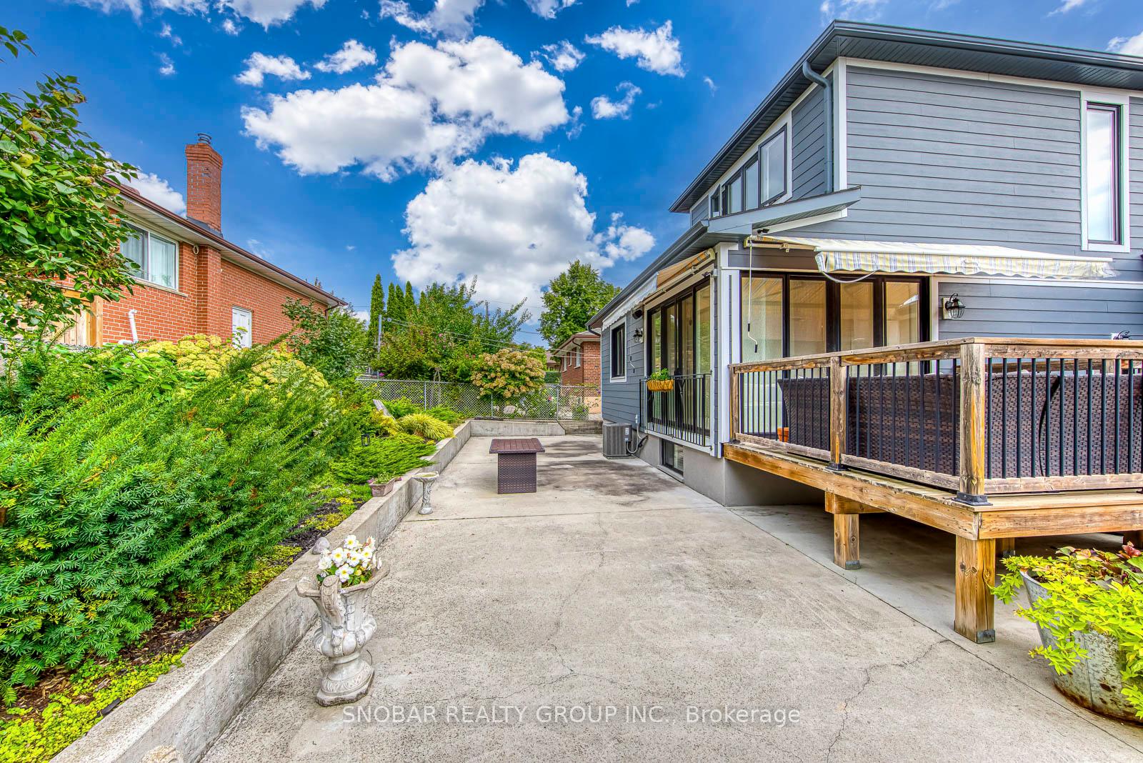 Photo 38 of 48 Griggsden Avenue, Etobicoke, Humber Heights — HOMEH