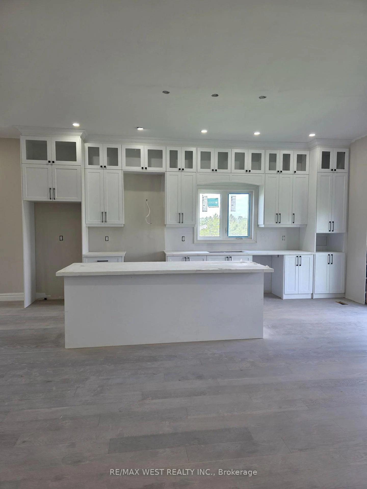 Photo 8 of 215 Forler Street, West Grey — HOMEH